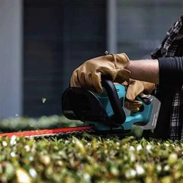 Makita XHU02Z 18V LXT® Lithium-Ion Cordless 22" Hedge Trimmer, Tool Only