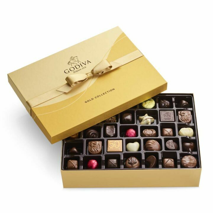 Godiva Assorted Chocolate Gold Gift Box - 70 Pcs