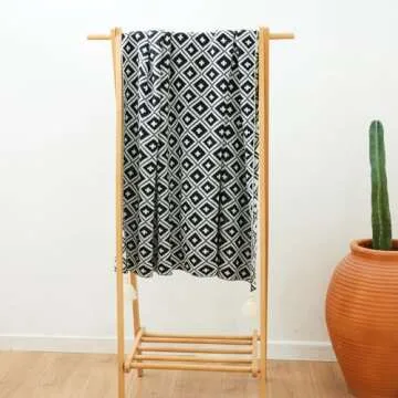 SNUGBLAKI Black and White Throw Blankets, Decorative Knitted Patterned Blanket with Tassel, Lightweight Soft Throw Blanket for Sofa Couch Bed and Living Room, Boho Home Decor All Season, 50x70 inch