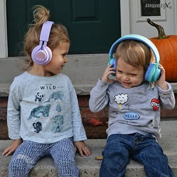 Riwbox WT-7S Kids Bluetooth Headphones with LED Lights