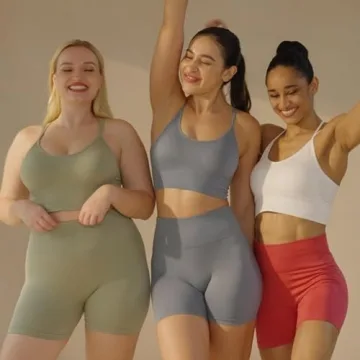 Everscute Cross Back Sport Bras for Stylish Activewear