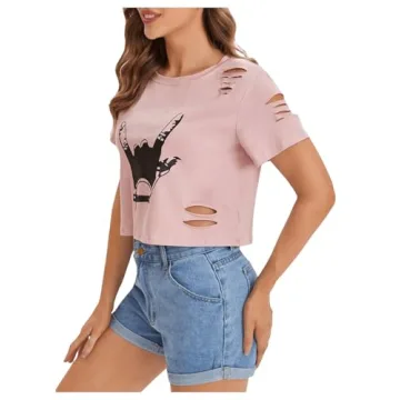 SweatyRocks Women's Graphic Distressed Crop Tee Light Pink
