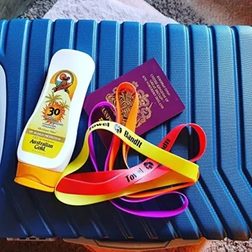 Durable Silicone Beach Towel Holders Secure Vibrant Colors