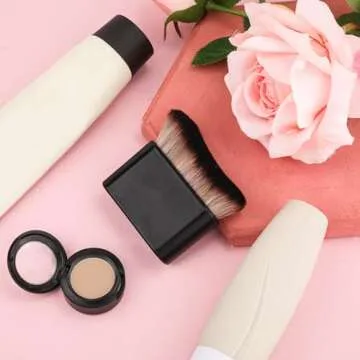 Self Tanning Brush for Flawless Application and Blending