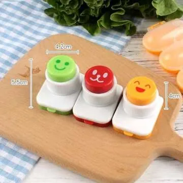 MoJyetli DIY Sushi Tool, 3Pcs Smile Face Laver Seaweed Nori Punch Embossing Device Rice Ball Onigiri Mould