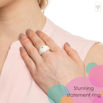 MAX + STONE Emerald Stone Cocktail Ring for Women