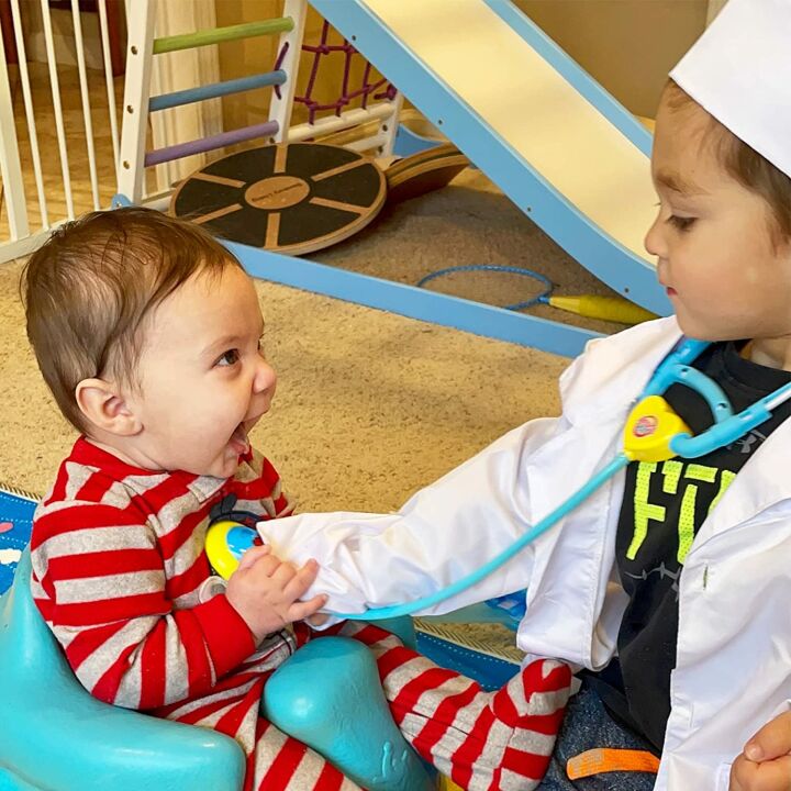 Doctor Kit for Kids - 18 Piece Medical Playset