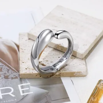 Elegant Gold Cuff Bangle Bracelet for Sophisticated Women