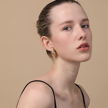 Stylish Lightweight Ascona Gold Hoop Earrings for Women