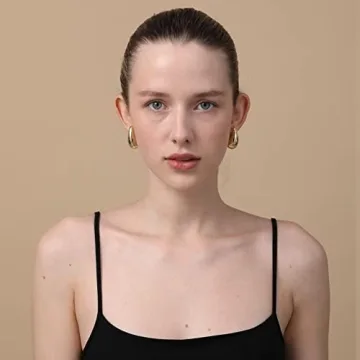 Stylish Lightweight Ascona Gold Hoop Earrings for Women