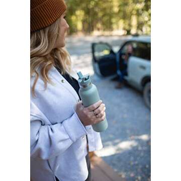 Simple Modern Insulated Water Bottle with Straw Lid