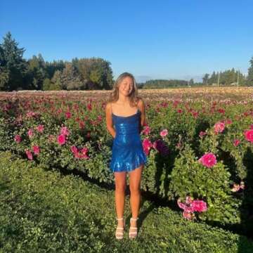 Elegant Wchecalino Sparkly Homecoming Dress for Teens