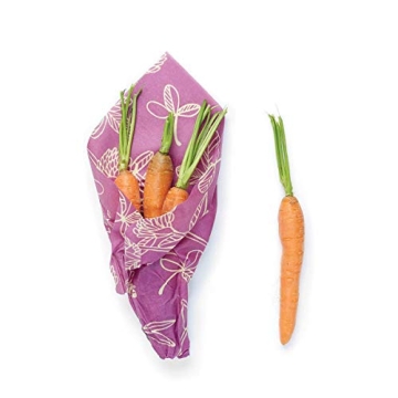 Bee's Wrap Reusable Beeswax Food Wraps Made in the USA, Eco Friendly Beeswax Wraps for Food, Sustainable Food Storage Containers, Organic Cotton Food Wraps, Assorted 3 Pack (S, M, L), Clover