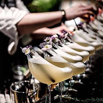 Cocktail Glasses Bird Shaped Cocktail Wine Glass 5oz/150ml Set of 2 Bird glasses Drinking Unique Champagne Coupe Glass Bird Shape Martini Goblet Cups 2pcs Glassware for KTV Home Bar Club