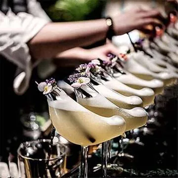 Unique Bird Shaped Cocktail Glasses for All Occasions
