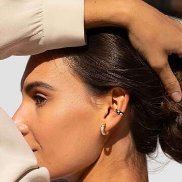 Eterbeau 14K Gold Huggie Hoop Earrings for Women Small Gold Hoop Earrings Hoops Earring with Round Cubic Zirconia 12mm 30mm