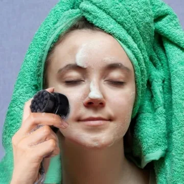 Silicone Face Cleansing Brush Set with Bamboo Bristles
