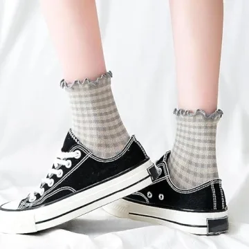 Trendy Ruffle Striped Crew Socks for Women - Cute Gift Idea