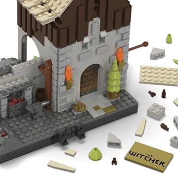 MEGA The Witcher Building Set with Griffin and Geralt Figure