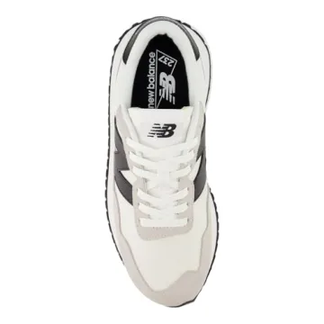 New Balance Women's 237 V1 Sneaker, Black/Silver/Sea Salt, 7