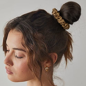 Chic Satin Scrunchies - Ideal Bridesmaid Gift Set