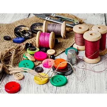 Green Buttons 4 Holes Round Buttons for DIY Sewing Craft, 1 Inch to 0.6 Inch Assorted Sizes 660 Pcs