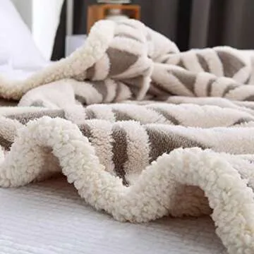 LOMAO Sherpa Fleece Blanket 60x80 Fuzzy Soft Throw Blanket Dual Sided Blanket for Couch Sofa Bed (Grey, 60''x80'')
