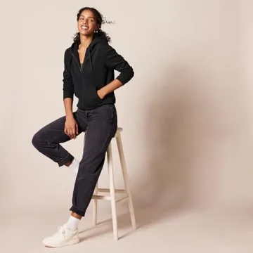 Amazon Essentials Women's Cozy Full-Zip Hoodie in Black