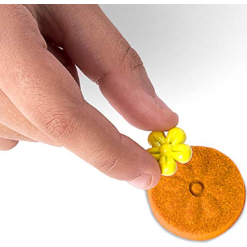 Kinetic Sand Bake Shoppe Playset with 16 Tools and Molds