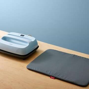 Cricut EasyPress Mat (16" x 20"), Protective Resistant Mat for Heat Press Machines, HTV and Iron On Projects, Heat Press Mat, Compatible with EasyPress 2 Machine, Gray