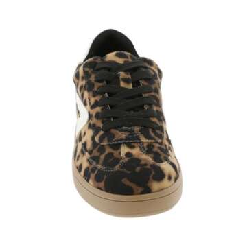 Comfortable Stylish Footwear DV Dolce Vita Voyage