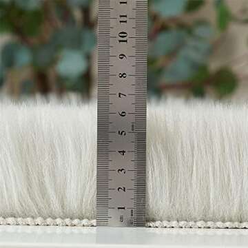 EasyJoy Ultra Soft Faux Fur Area Rug for Cozy Homes
