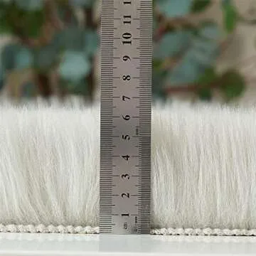 EasyJoy Ultra Soft Faux Fur Area Rug for Cozy Homes