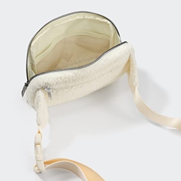 Pander Large 2L Fleece Belt Bag for All Seasons