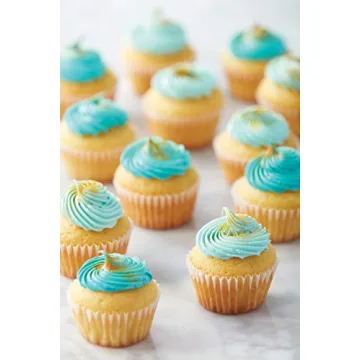 Wilton Edible Gold Glitter Spray for Stellar Cake Decorating