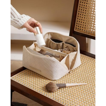 EACHY Travel Makeup Bag - Stylish & Spacious Organizer