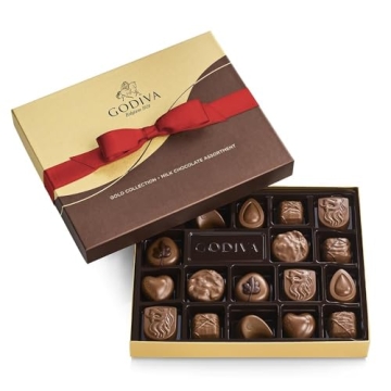 Godiva Chocolatier Valentine's Day Chocolate Gift Box, Creamy MIlk Chocolates for Loved Ones, Gourme...