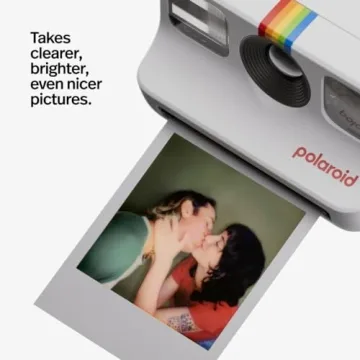 Polaroid Go Generation 2 Mini Instant Camera Bundle
