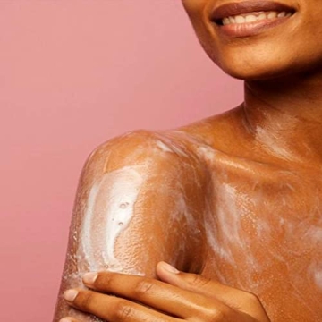 Luxurious Soap & Glory Clean On Me Shower Gel & Lotion