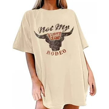 Vintage Cowboy Graphic Tee - Oversized Comfort for Women