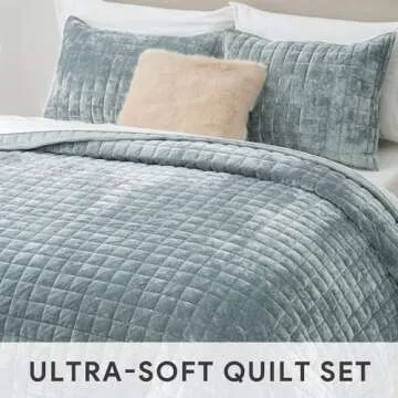 RECYCO Luxury Velvet Quilt King Size, Ultra Soft Velvet Bedding Sets, Lightweight Quilted Velvet Comforter Set, Channel Stitch Oversized Bedspread Coverlet with 2 Pillow Shams, Blue Linen