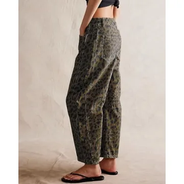 Womens Mid Rise Barrel Jeans for Fashionable Comfort