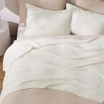 Bedsure Extra Soft Knit Throw Blanket Perfect for Gifting
