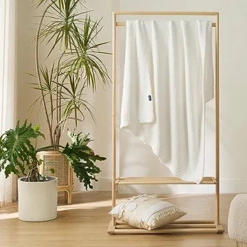 Bedsure Extra Soft Knit Throw Blanket Perfect for Gifting