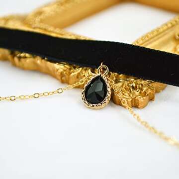 MOMOCAT Black Teardrop Velvet Choker Necklace for Women Layered Goth Tatoo Neck Chokers Black Chockers Gothic Chocker Victorian Aesthetic Vampire Necklaces