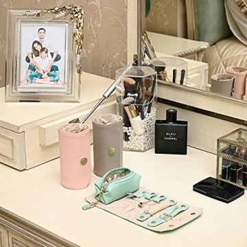 Vee Travel Jewelry Organizer, Roll Foldable Jewelry Case with Supple Leather for Multiple Bracelets, Earrings, Necklaces, Rings, Watch, Suitable for Journey (Grey)