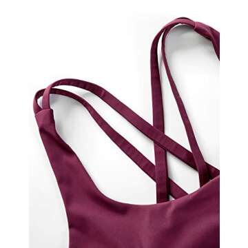 CRZ YOGA Women's Medium Support Strappy Sports Bra