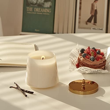 LA JOLIE MUSE Vanilla Candle - 75 Hour Eco-Friendly Luxury