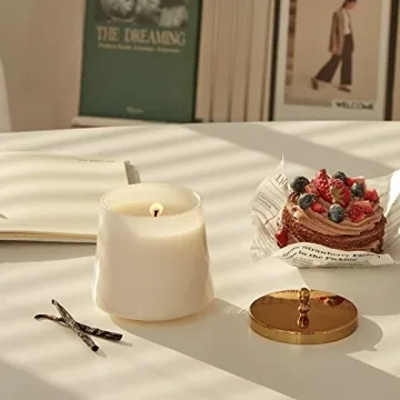 LA JOLIE MUSE Vanilla Candle - 75 Hour Eco-Friendly Luxury