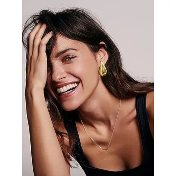 Trendy Lightweight Gold Tear Drop Earrings for Women
